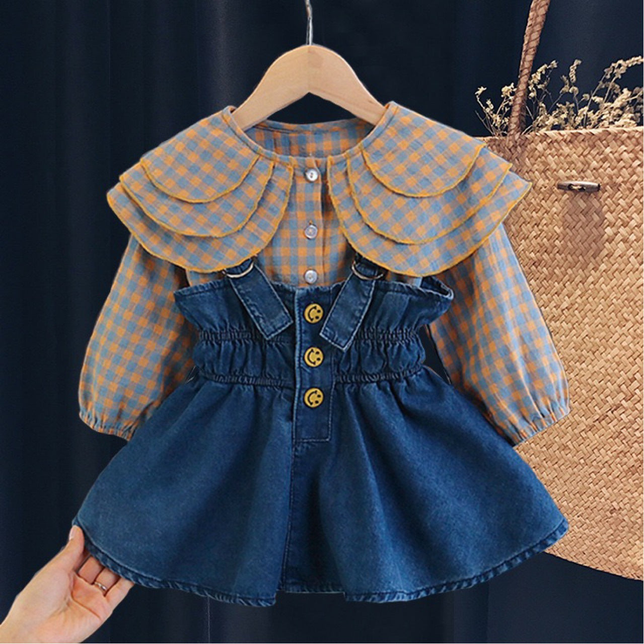 2023 Girls Double Collar Doll Shirt Smiling Face Suspender Skirt Two Piece Set YY66