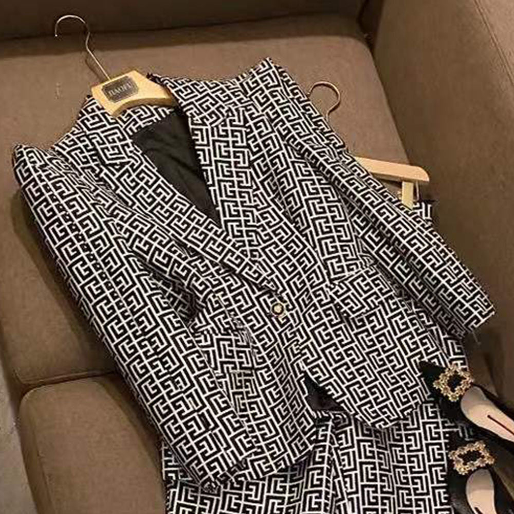 Spring And Autumn New Jacquard Embroidery Suit Suit Women&#039;s Fashion Suit Wide-leg Pants Top Tide